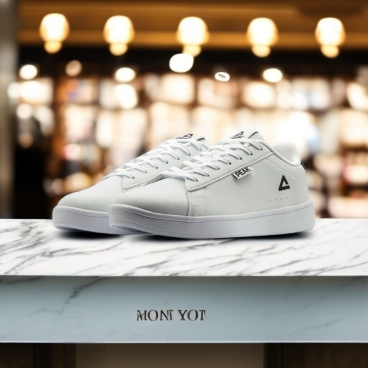 E49147B-1020 de CASUAL SHOES White/black