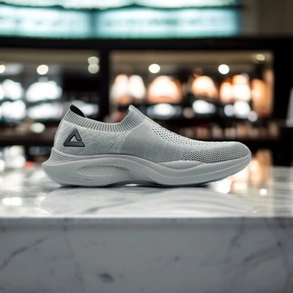 E231541J	Walking Shoes   White Grey - 213.PEAK