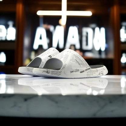 E11937L	SLIPPERS  WHITE/BLACK - 213.PEAK