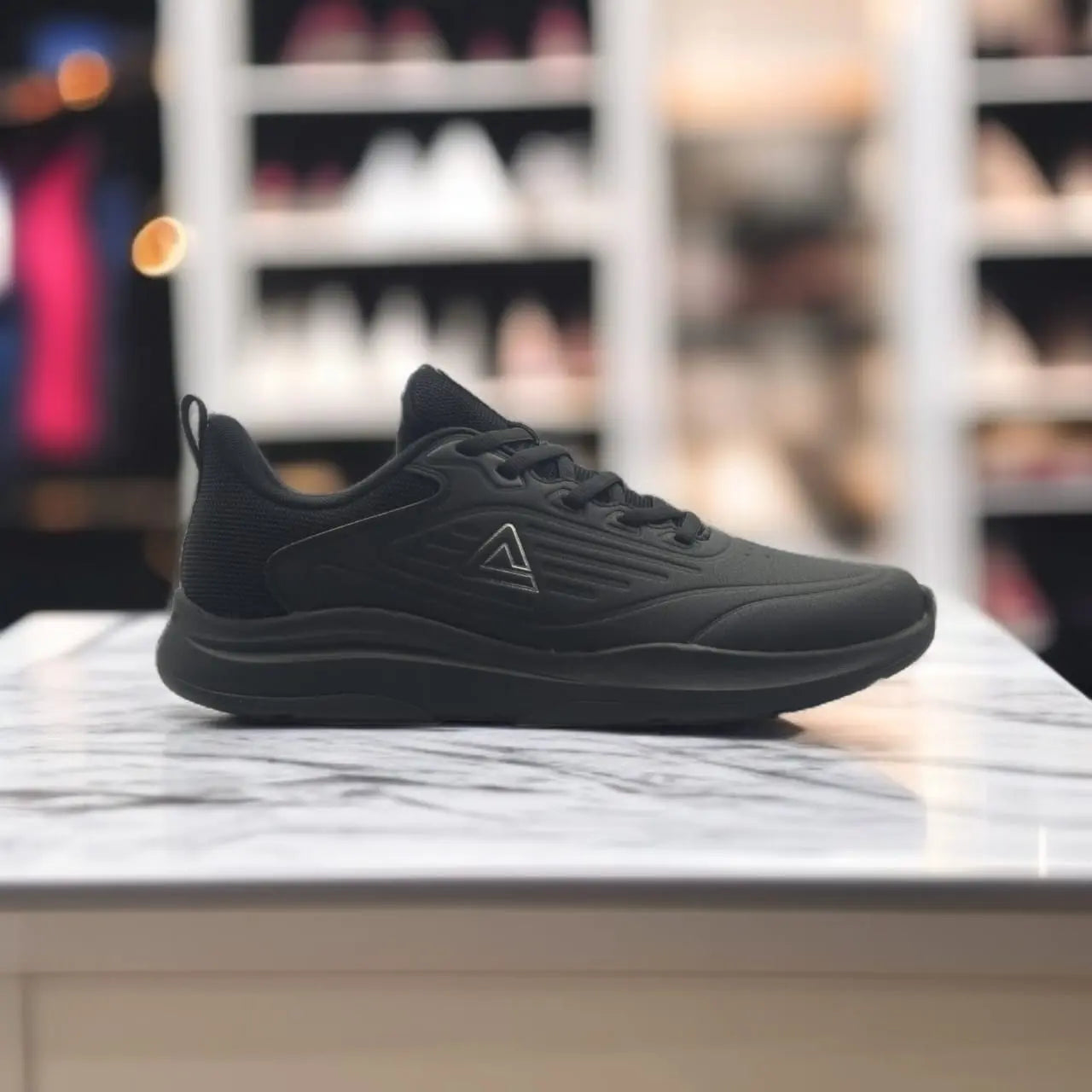 E244687J-Y291	Walking Shoes Black BLACK - 213.PEAK