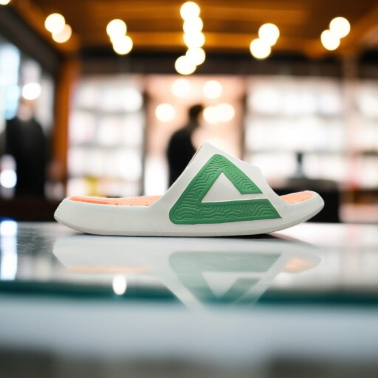 A1E11937L	 SLIPPERS OFFWHITE / GREEN