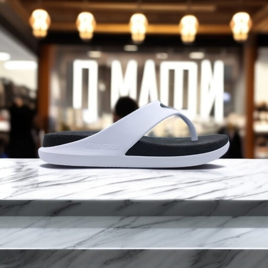 A1ET22107L-1020	Sports slippers  WHITE/BLACK