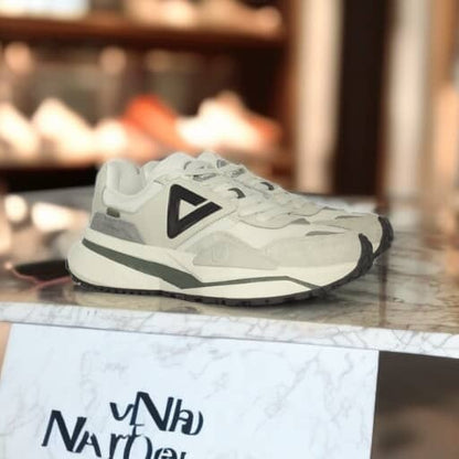 ET34387E-Z500	RETRO CASUAL SHOES Milky white / misty gray