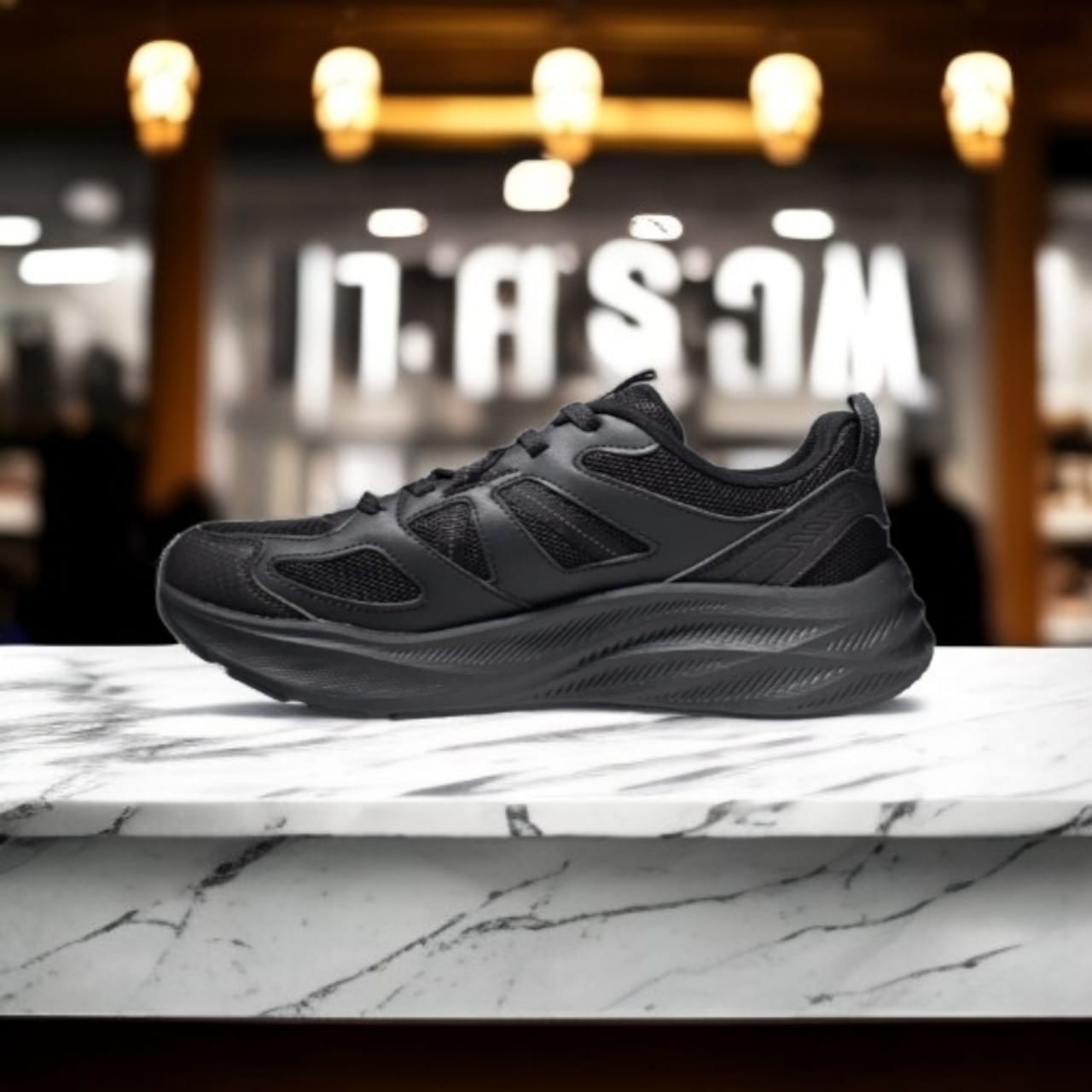 EXT52567J-0020	SPORTS  SHOES- BLACK