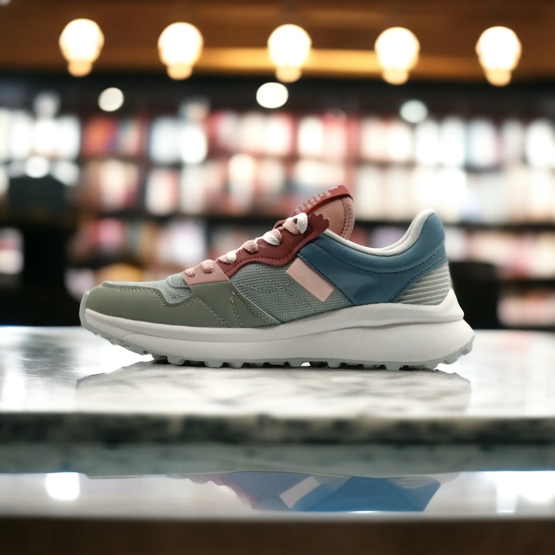 A223207E	FASHION CASUAL FOO	Cool Lt.Grey - 213.PEAK